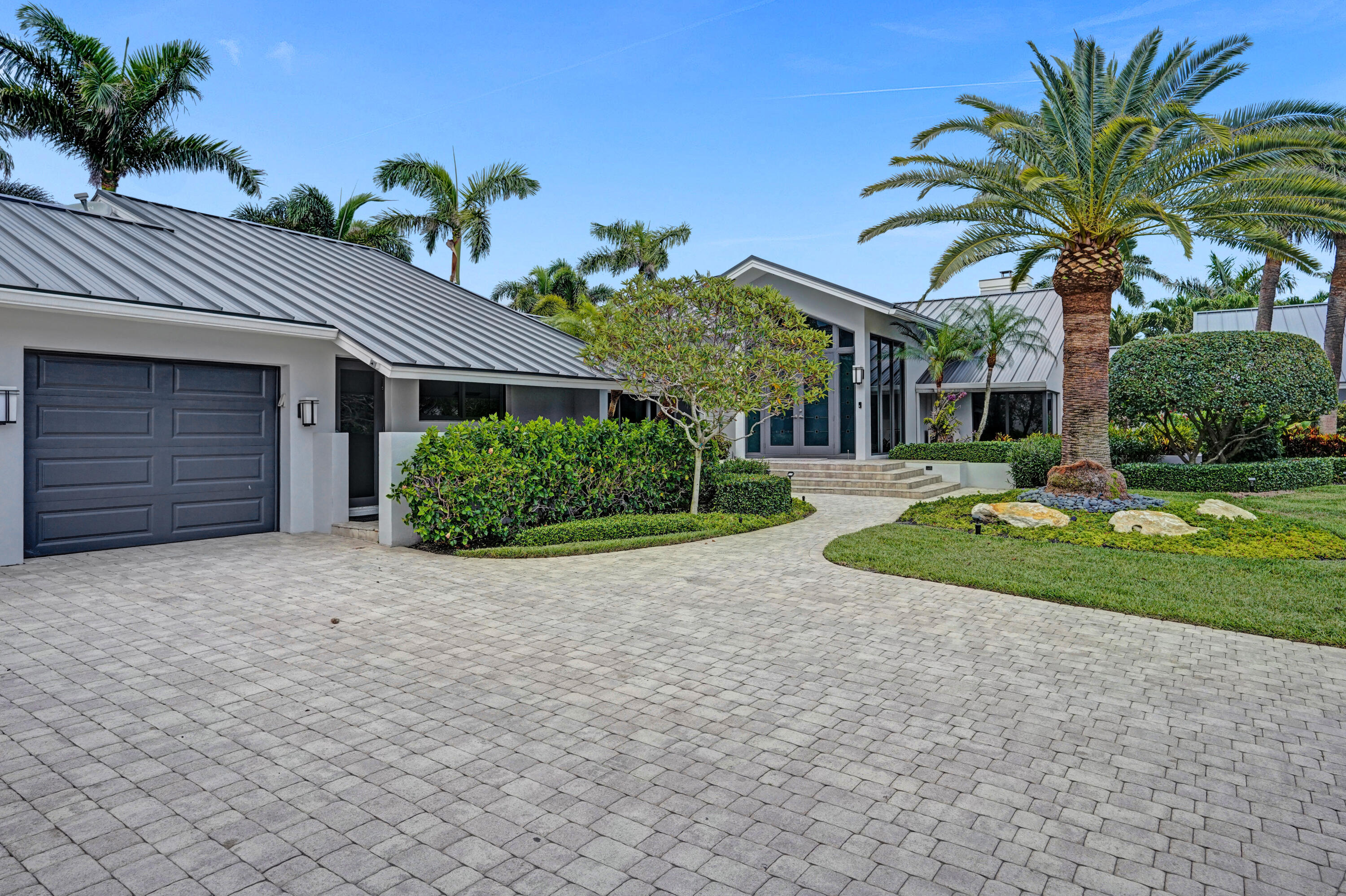 TROPIC ISLE 3RD SEC - Residential