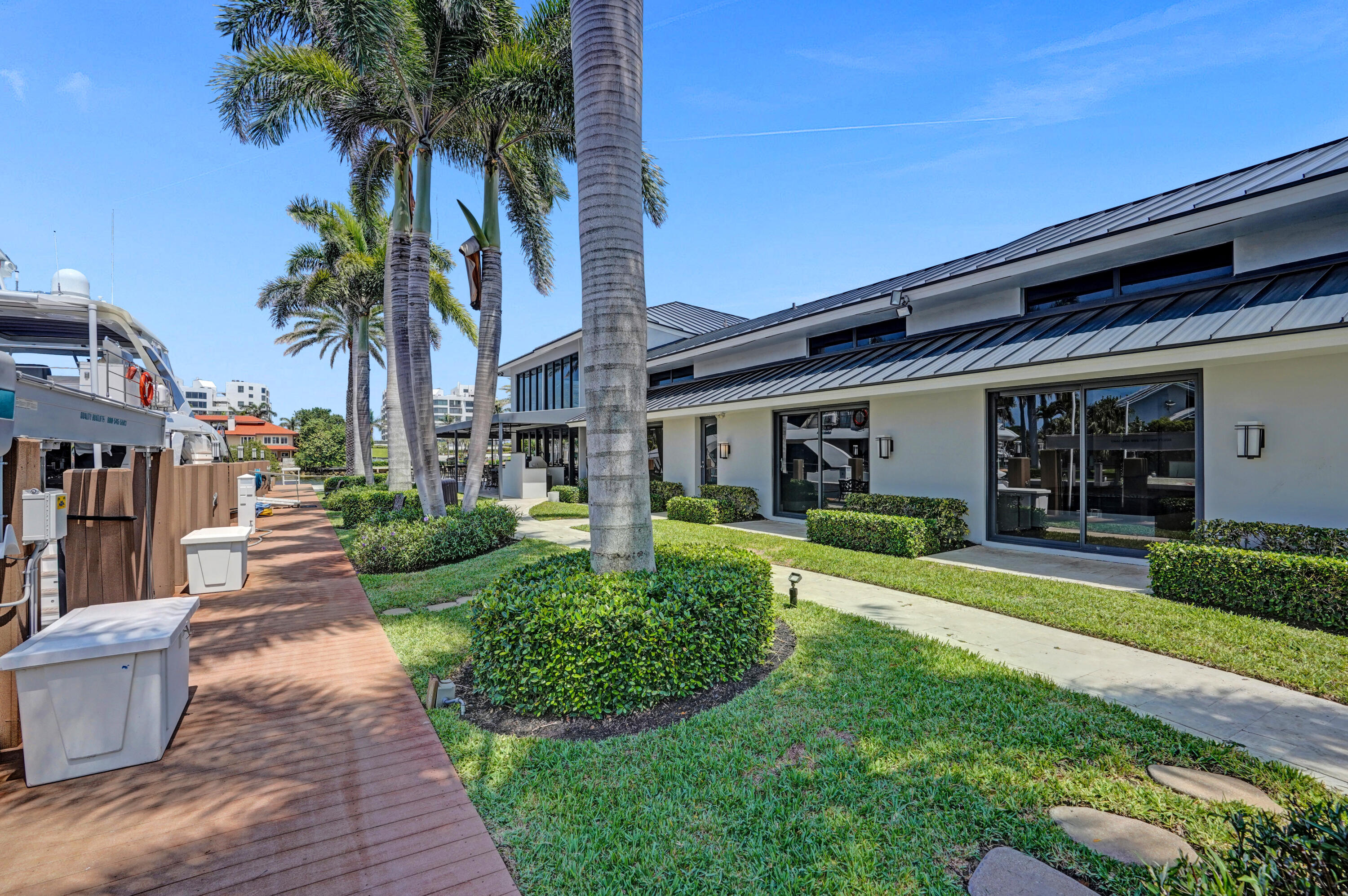TROPIC ISLE 3RD SEC - Residential