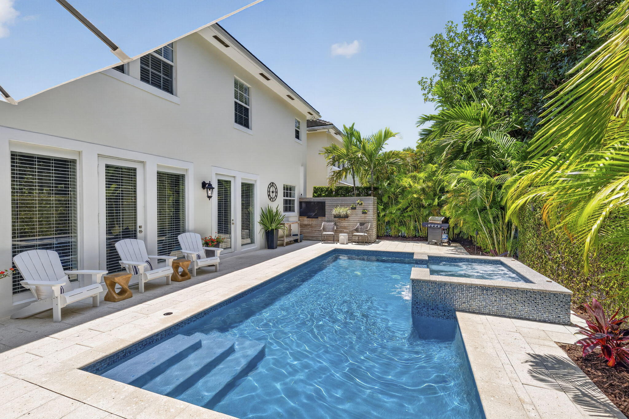 RIVER OAKS~La Preserve - Residential