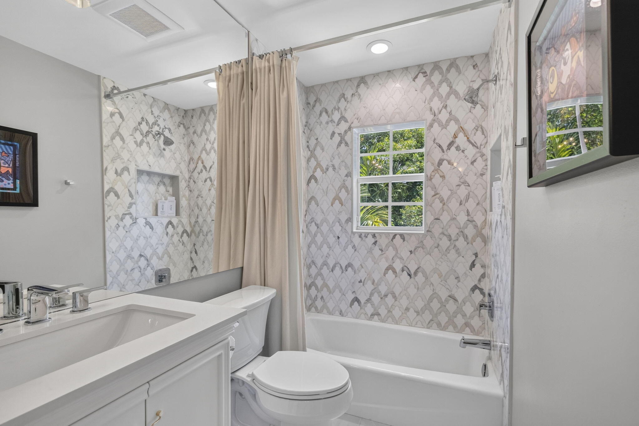 RIVER OAKS~La Preserve - Residential