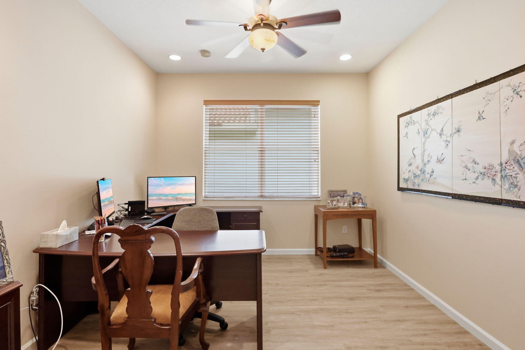 VALENCIA PALMS 4 - Residential