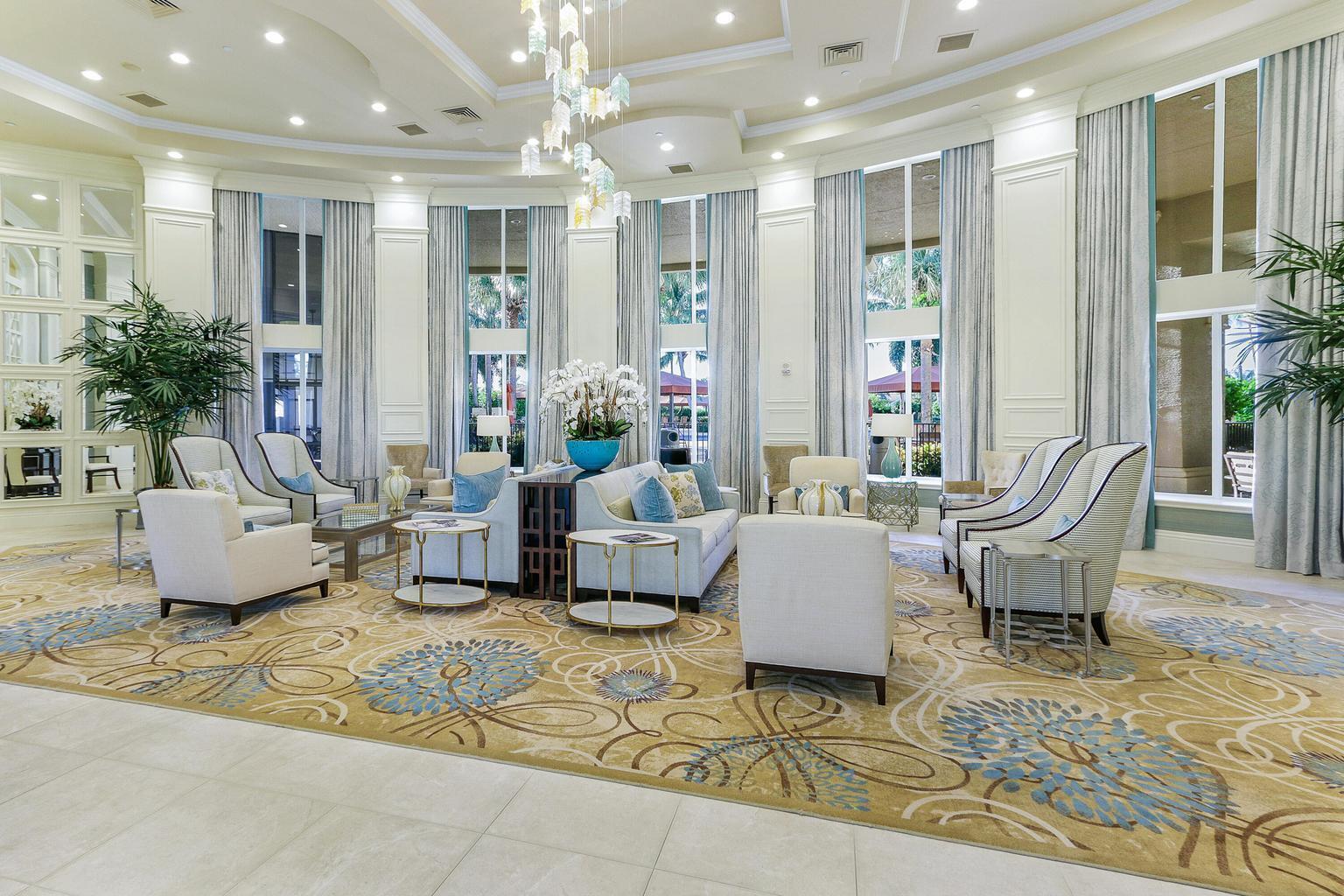 VALENCIA PALMS 4 - Residential