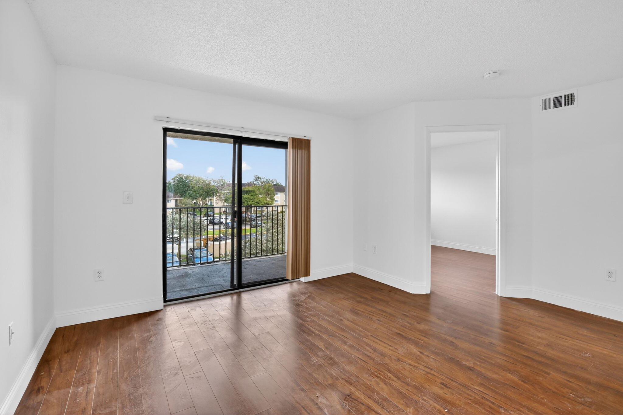 PALMS OF PEMBROKE CONDO - Residential