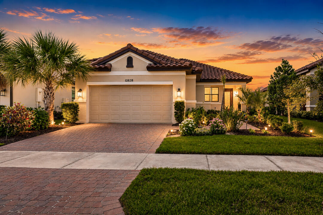 ESPLANADE AT TRADITION - Residential