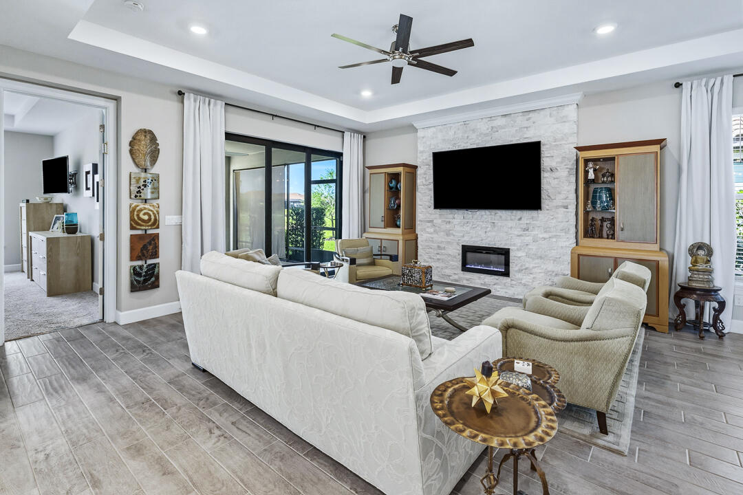 ESPLANADE AT TRADITION - Residential