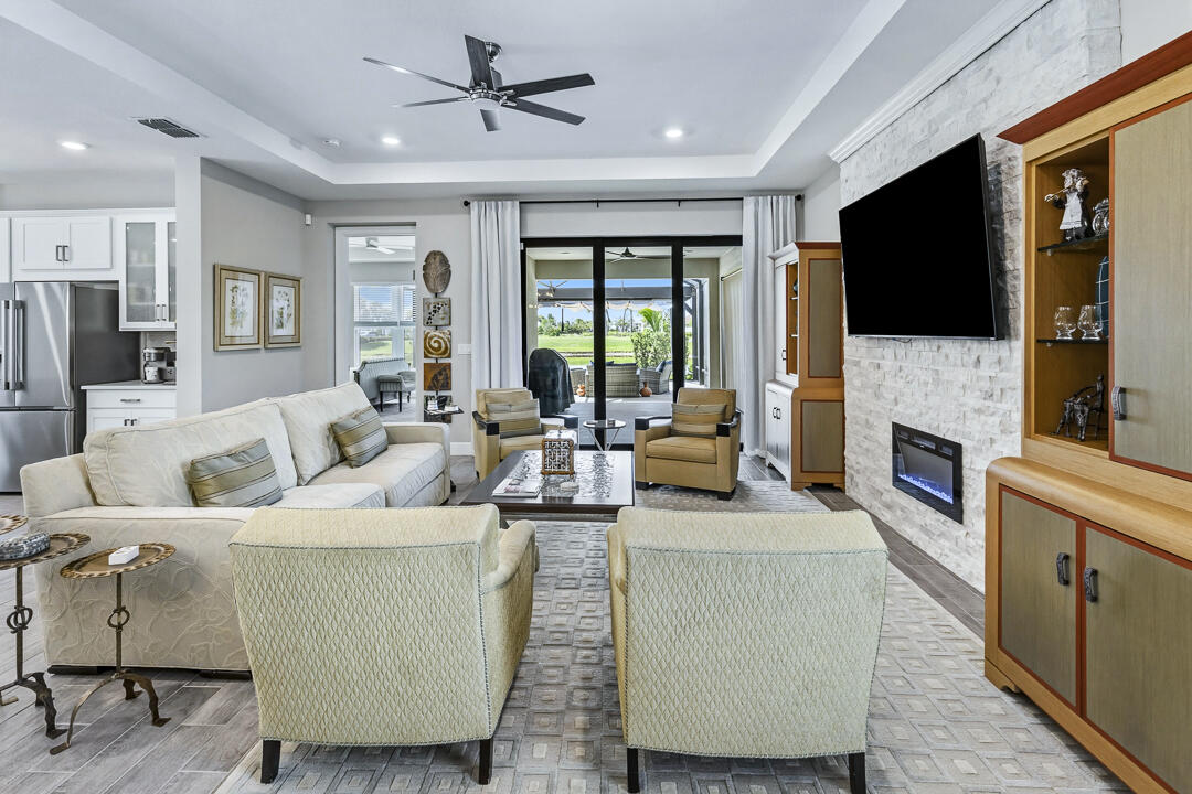 ESPLANADE AT TRADITION - Residential