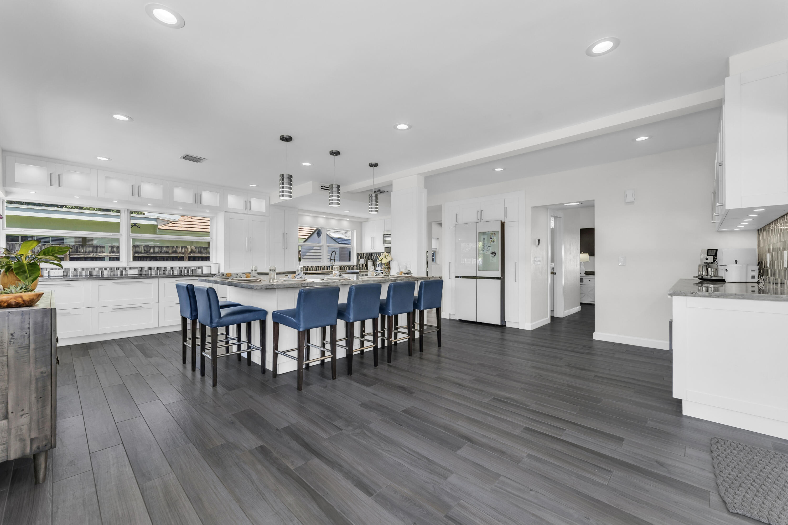 BOCA RATON SQUARE 16 - Residential