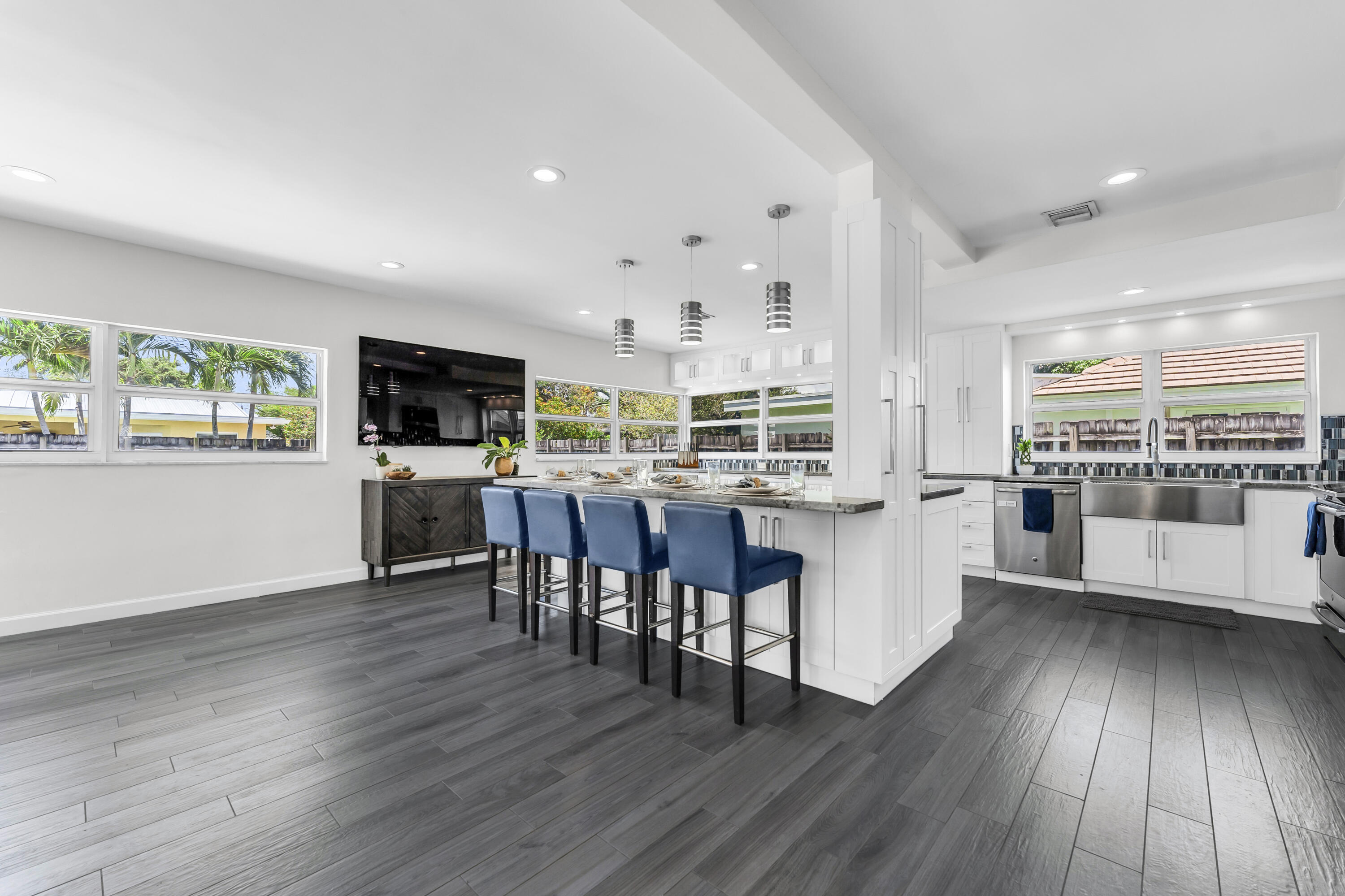BOCA RATON SQUARE 16 - Residential