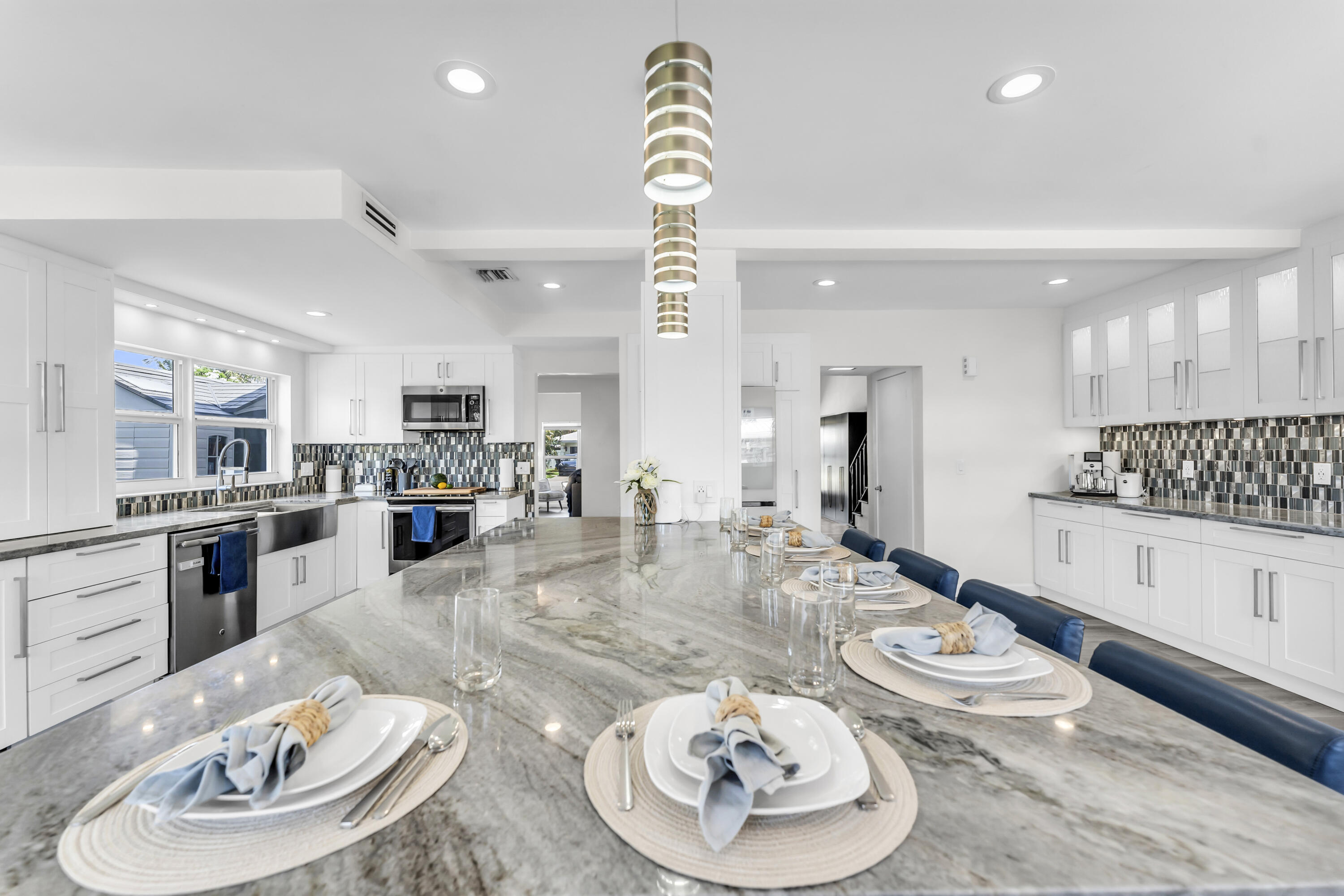 BOCA RATON SQUARE 16 - Residential