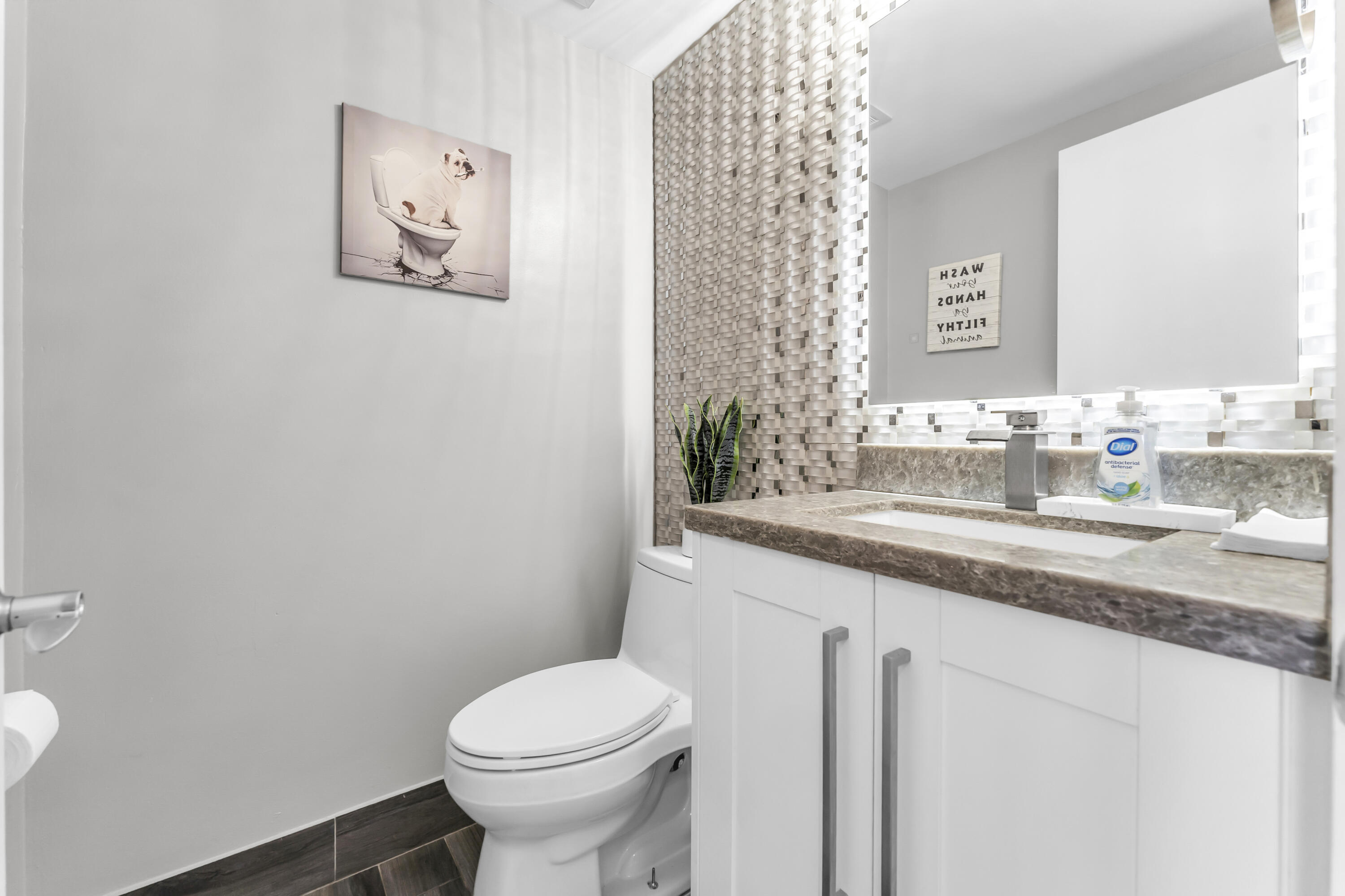 BOCA RATON SQUARE 16 - Residential