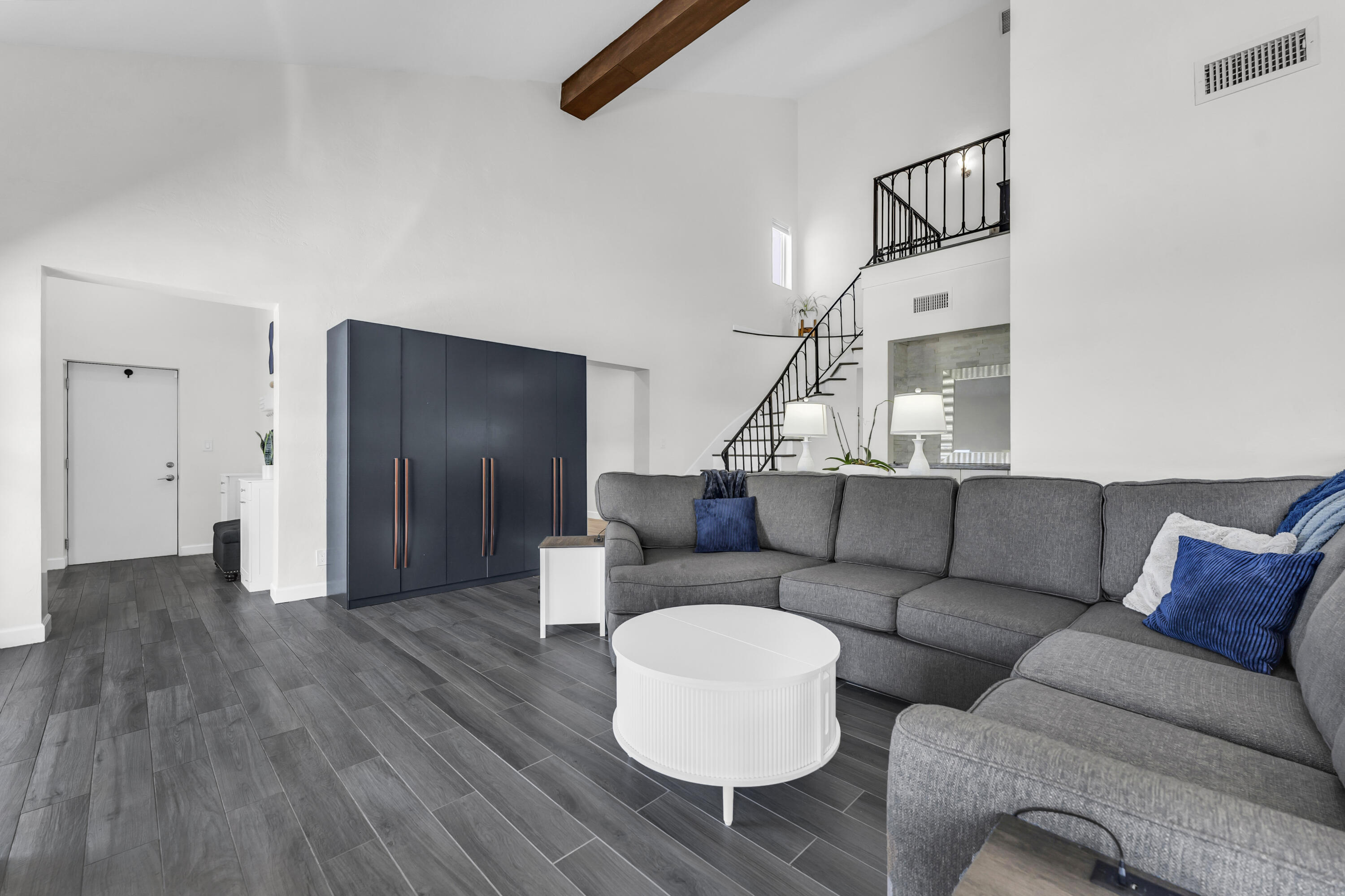 BOCA RATON SQUARE 16 - Residential