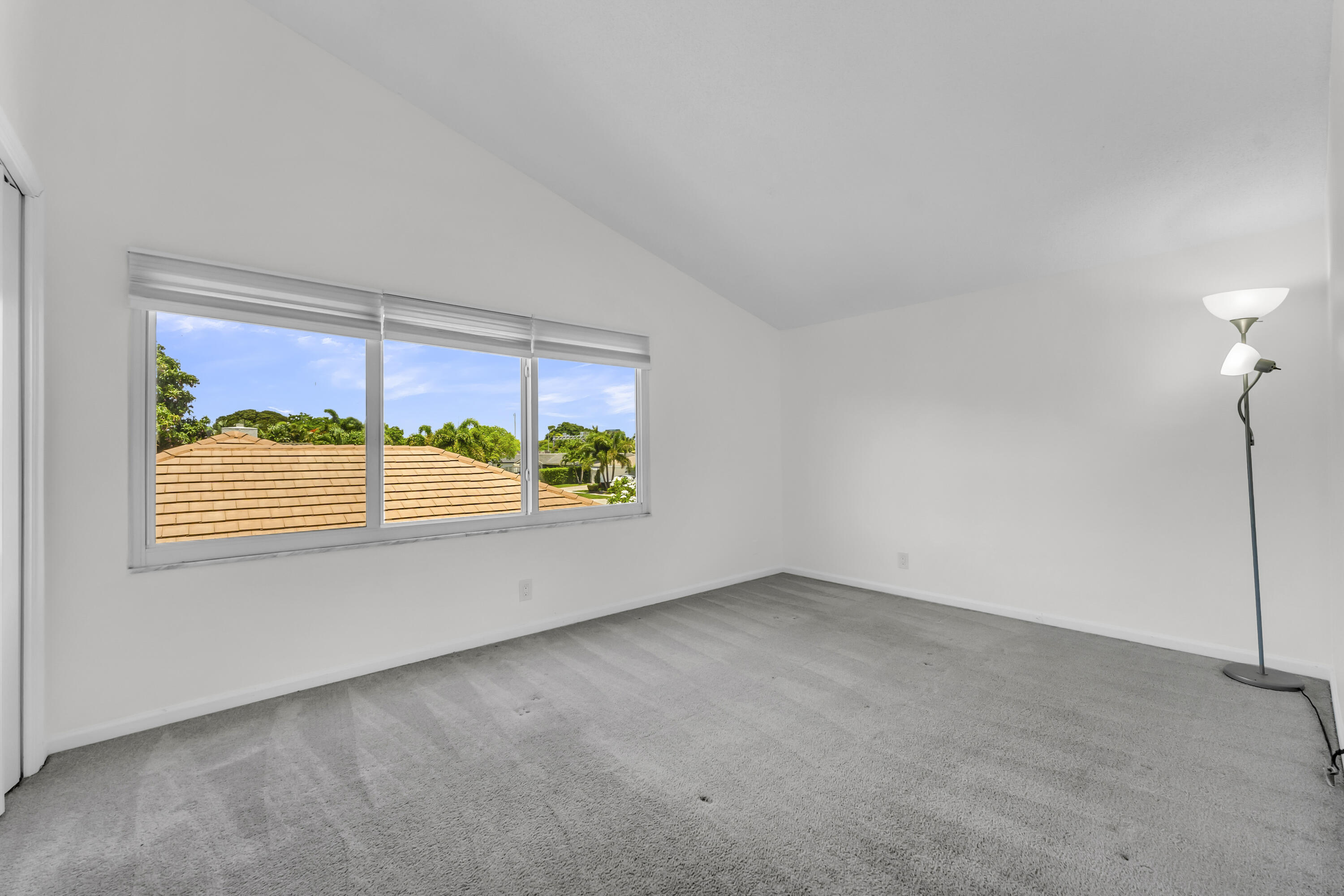 BOCA RATON SQUARE 16 - Residential