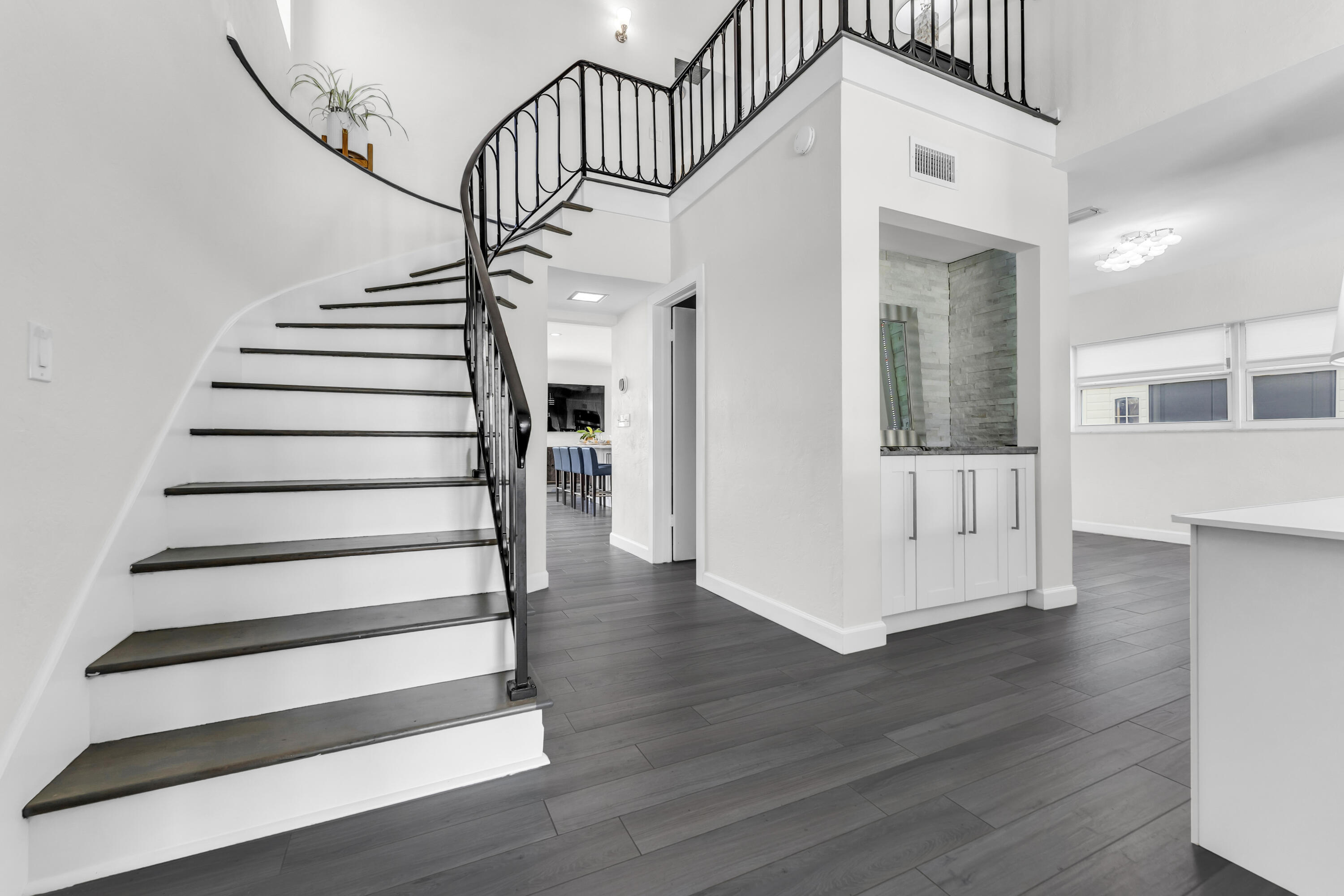 BOCA RATON SQUARE 16 - Residential
