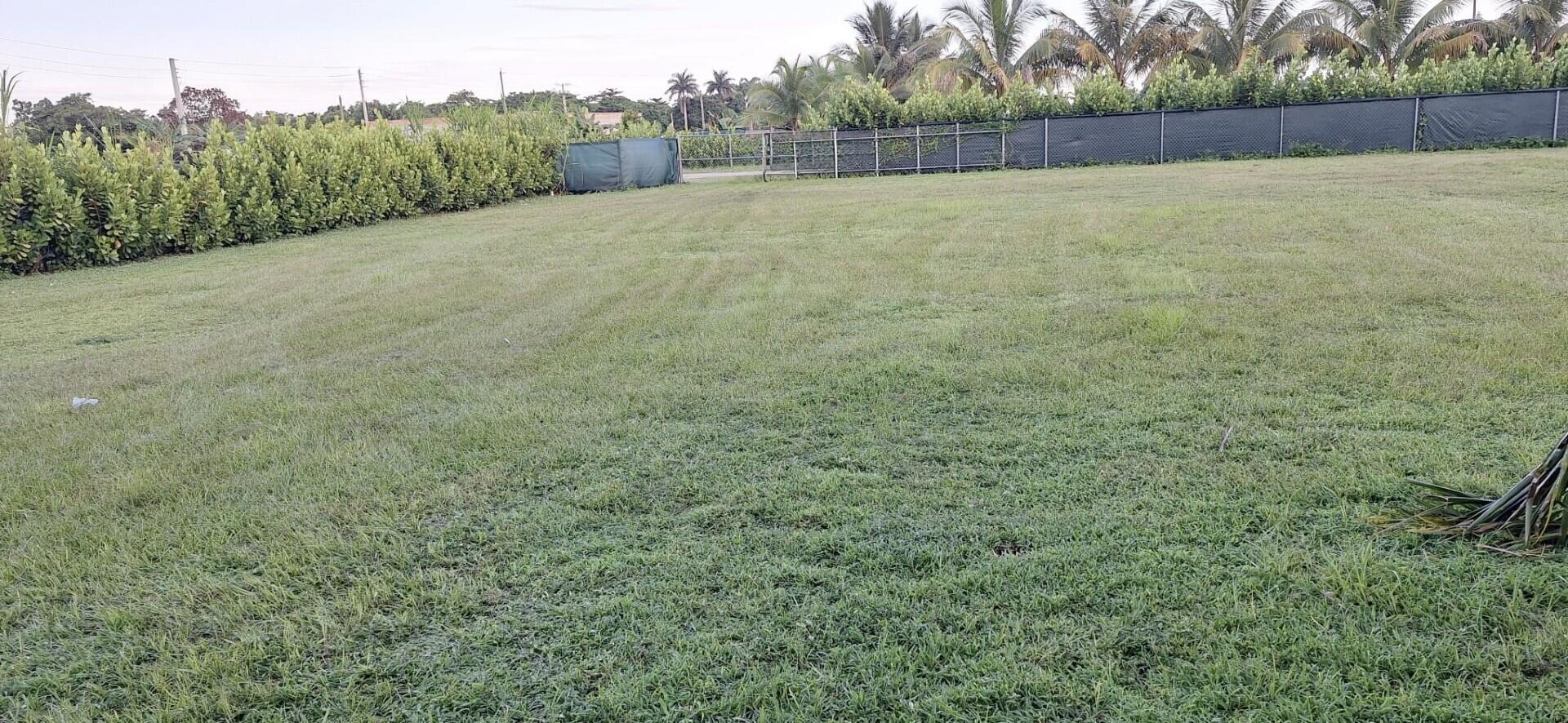 MONTCLAIR COUNTRY ESTATES - Land