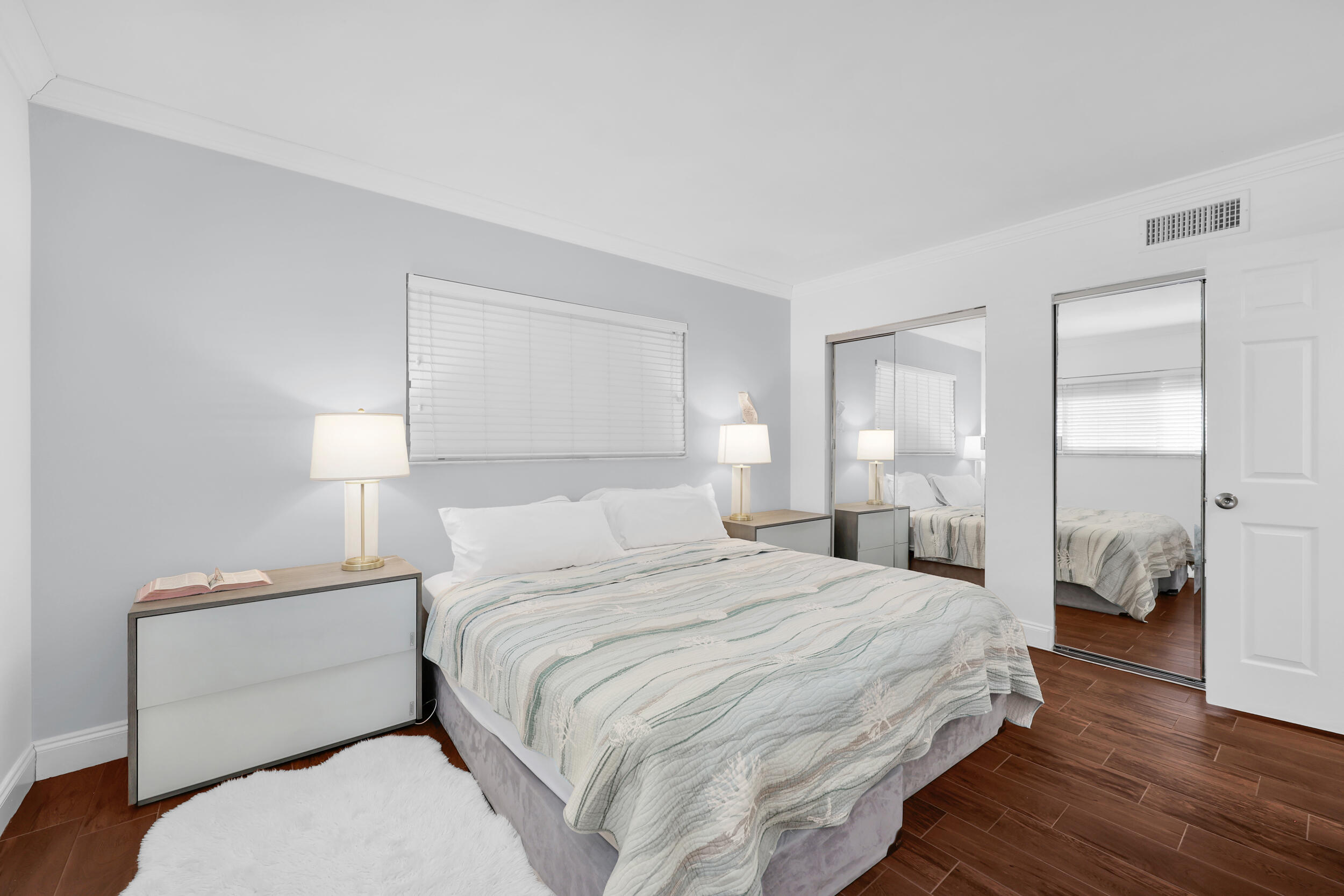 REGIS HOUSE CONDO - Residential