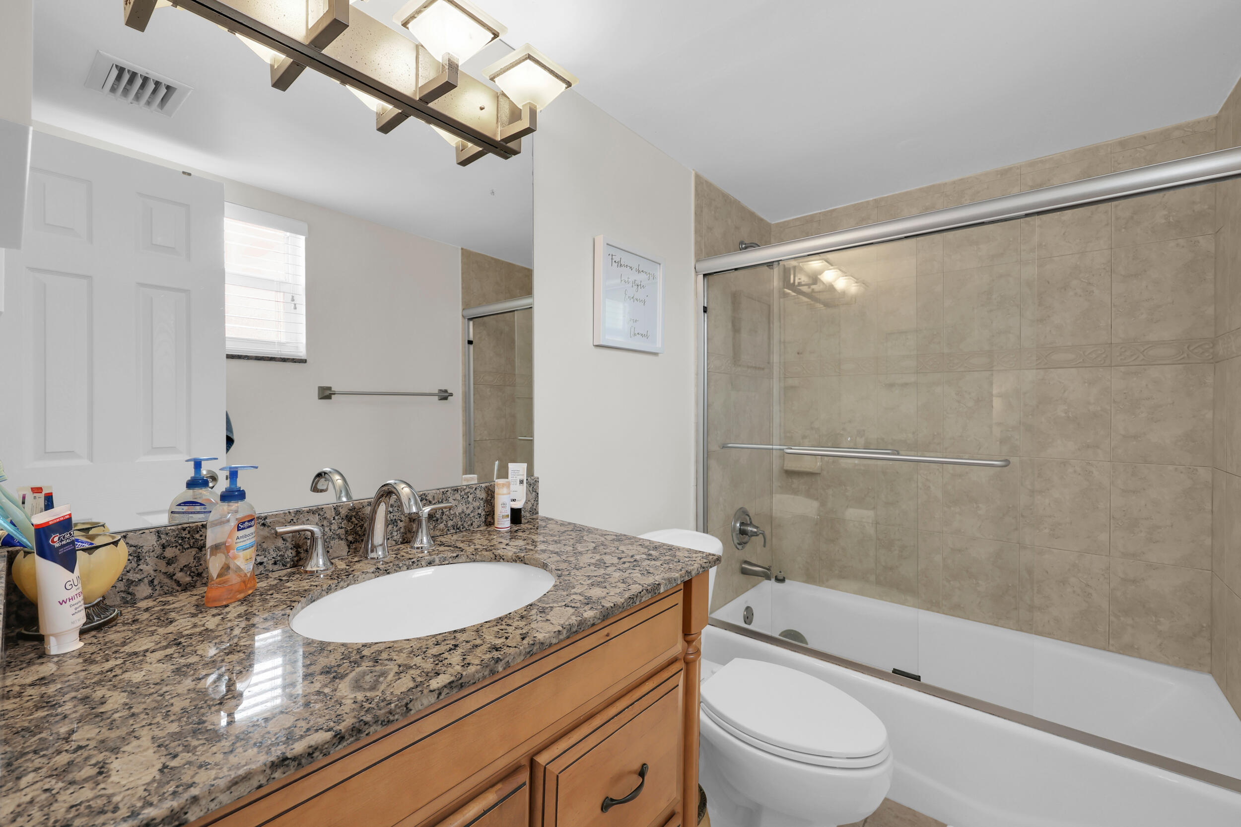 REGIS HOUSE CONDO - Residential