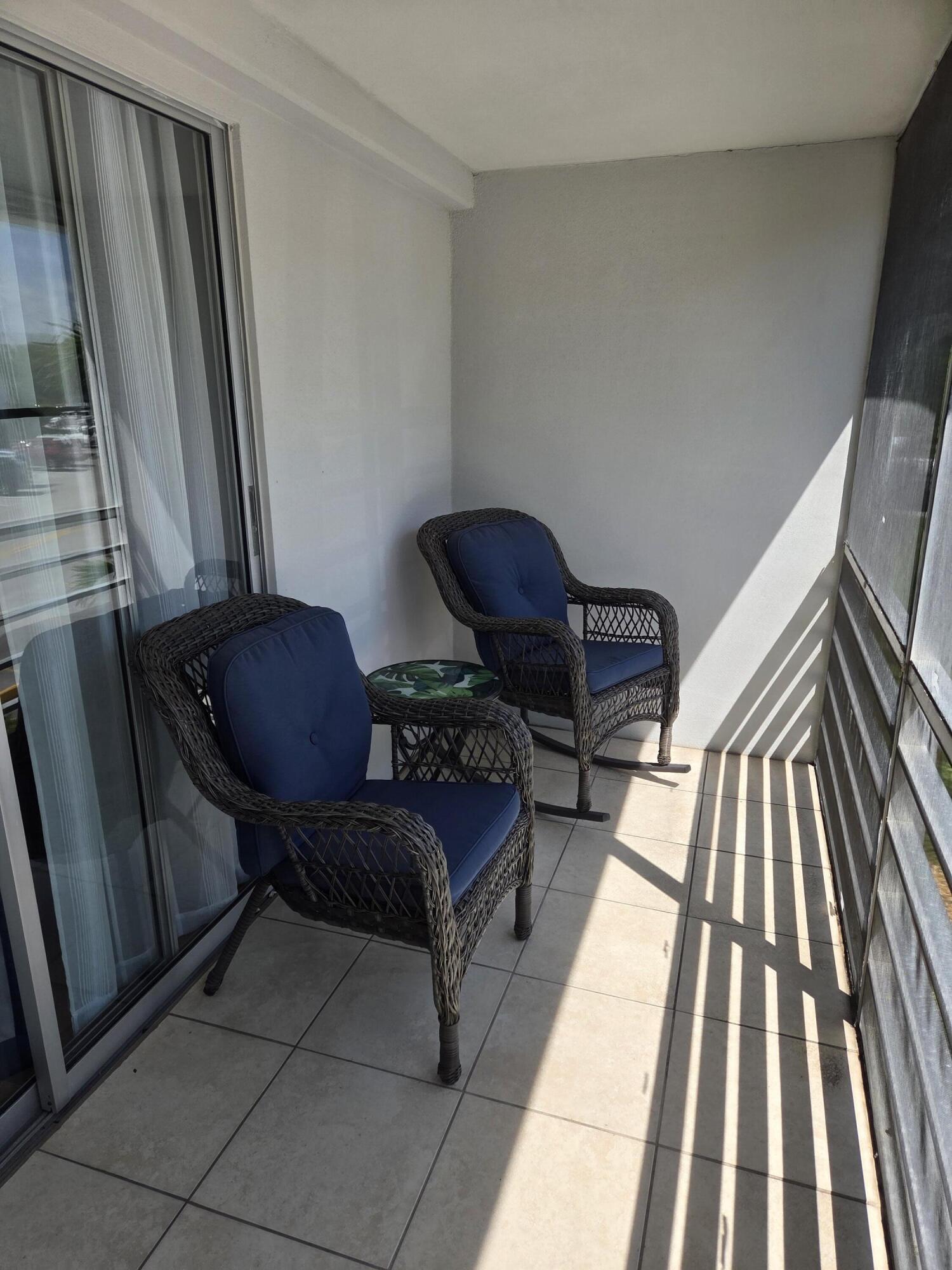 NEWPORT I CONDO - Residential