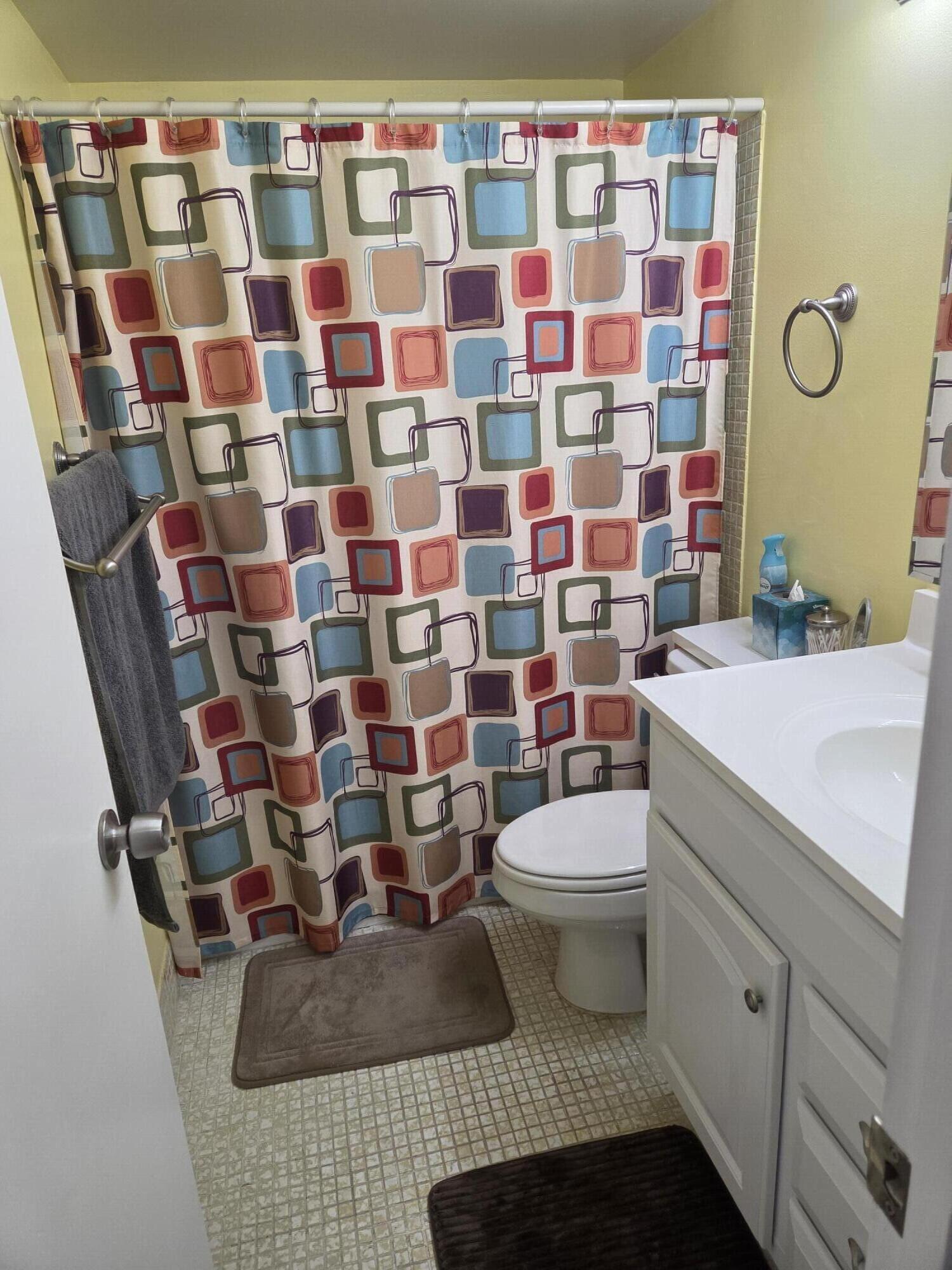 NEWPORT I CONDO - Residential