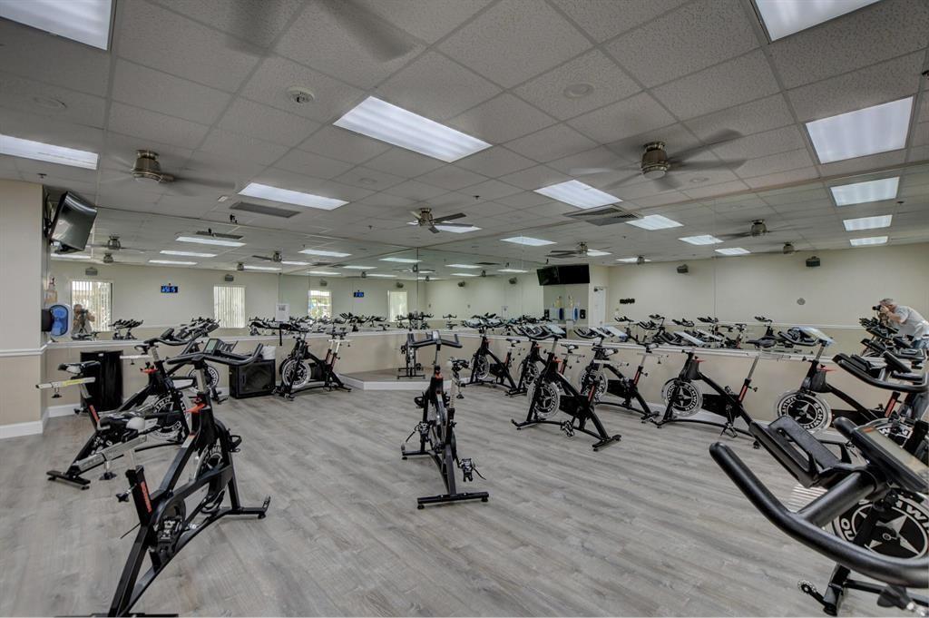 NEWPORT I CONDO - Residential