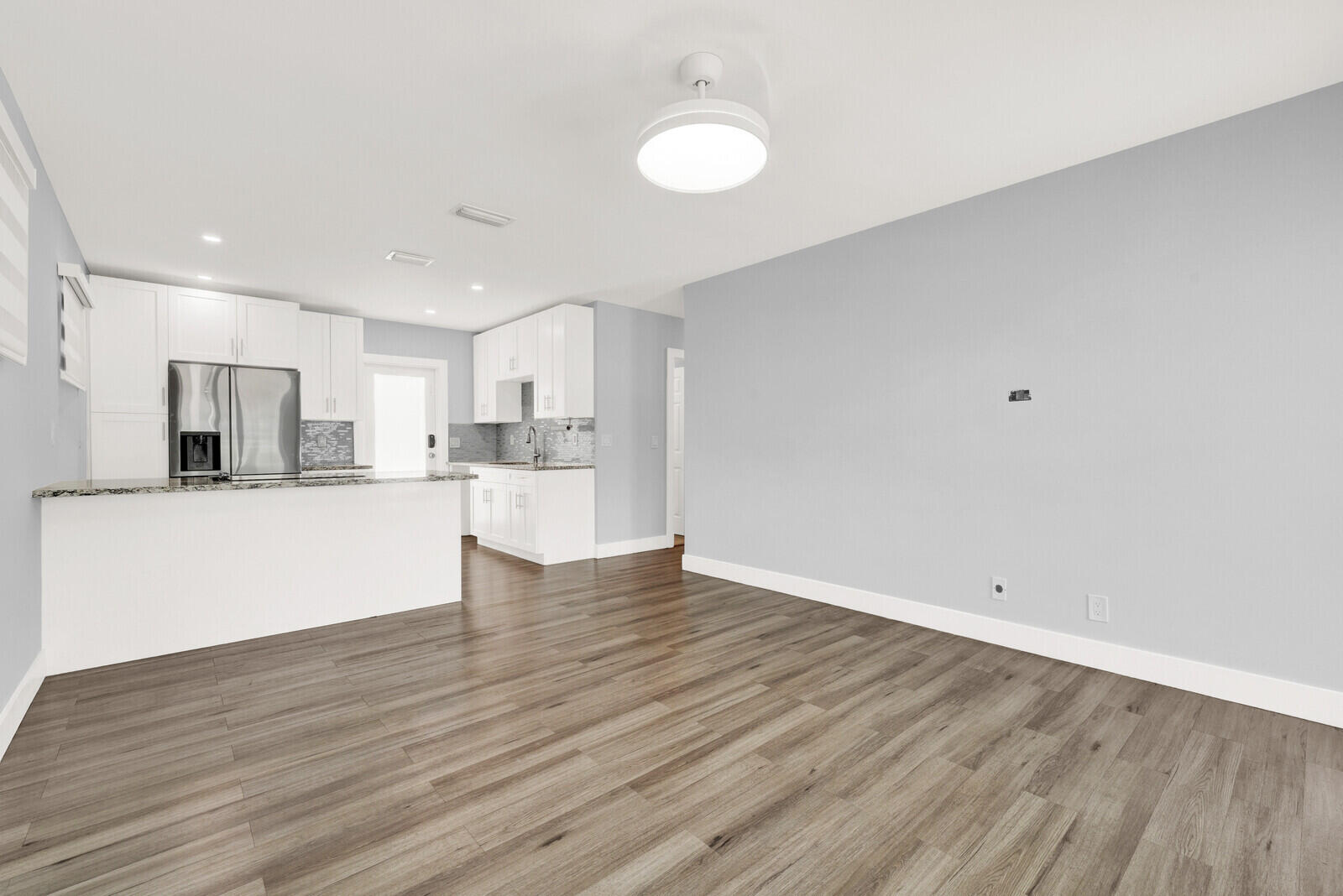 LAKE OSBORNE PARK - Residential