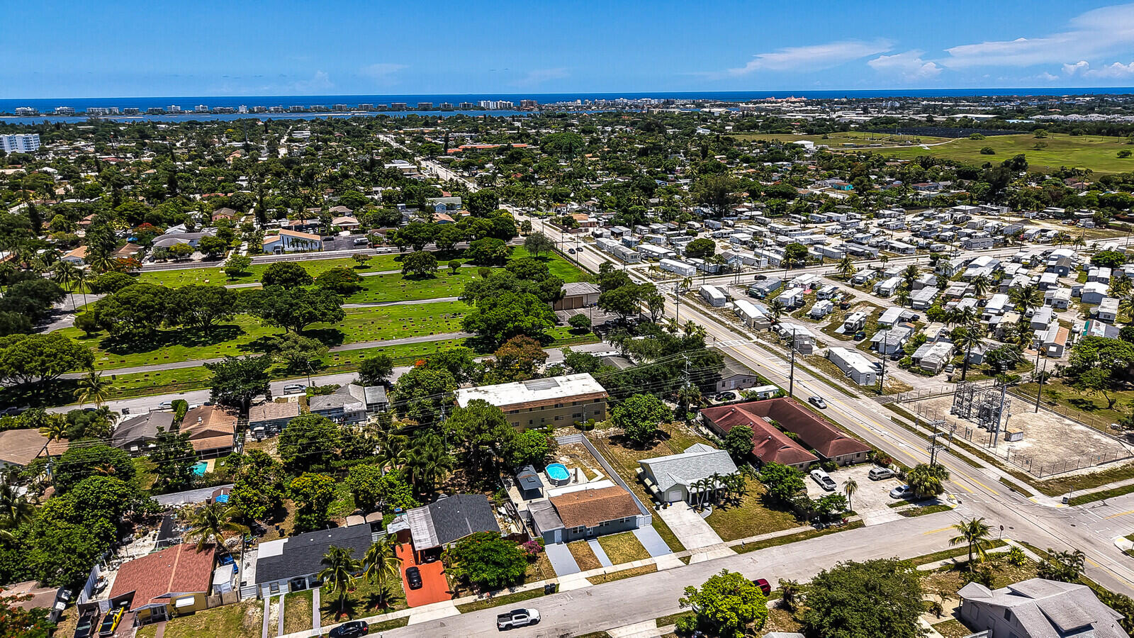 LAKE OSBORNE PARK - Residential