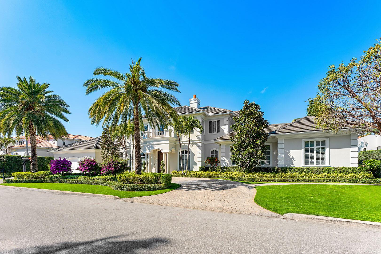 ROYAL PALM YACHT & COUNTRY CLUB - Residential