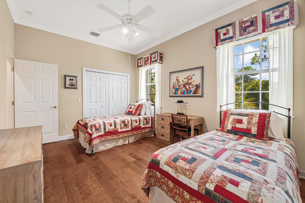 WINDSTONE - Residential