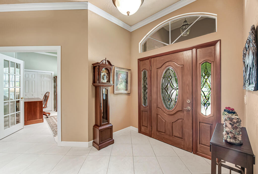 WINDSTONE - Residential