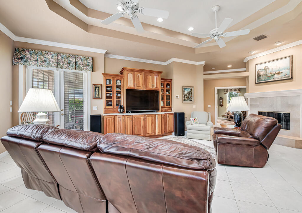 WINDSTONE - Residential