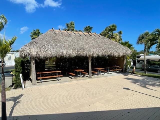 YOGI-BY-THE-SEA CONDO - Land