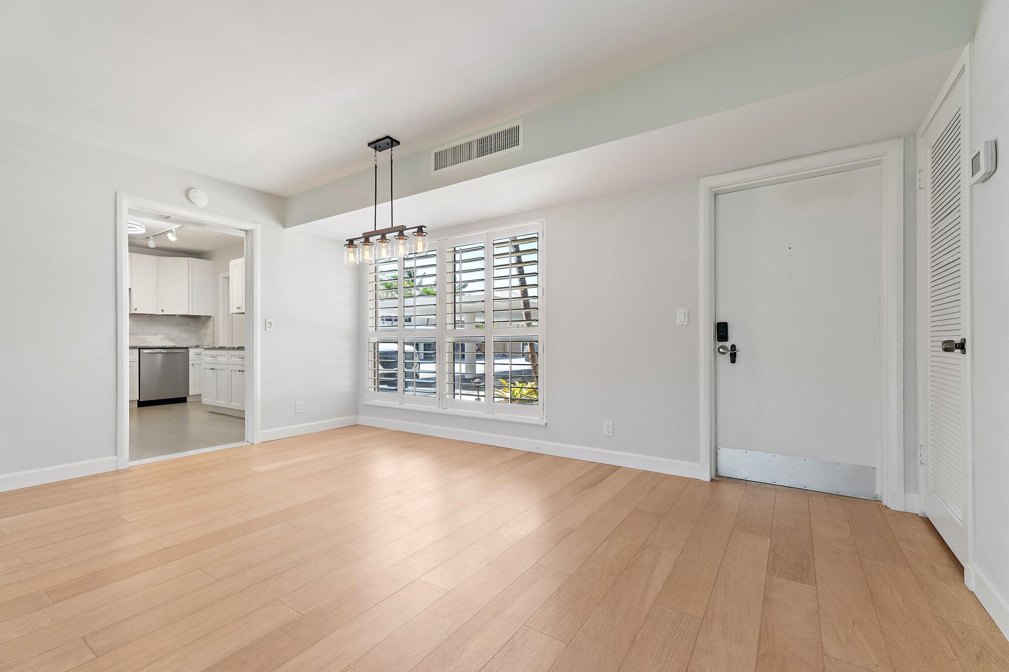TURTLE CREEK APARTMENT BUILDINGS CONDO - Residential