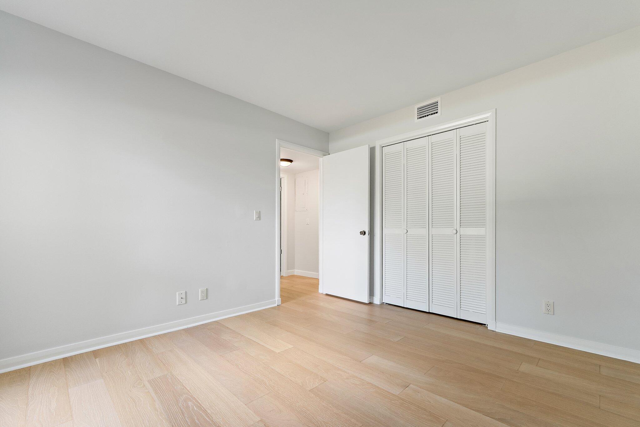 TURTLE CREEK APARTMENT BUILDINGS CONDO - Residential