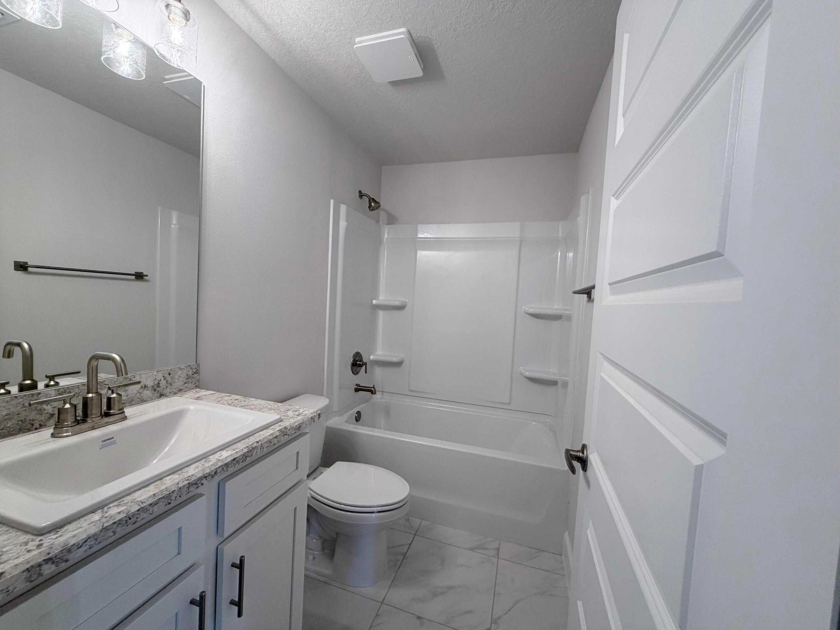 LAKEWOOD PARK UNIT 3 - Residential