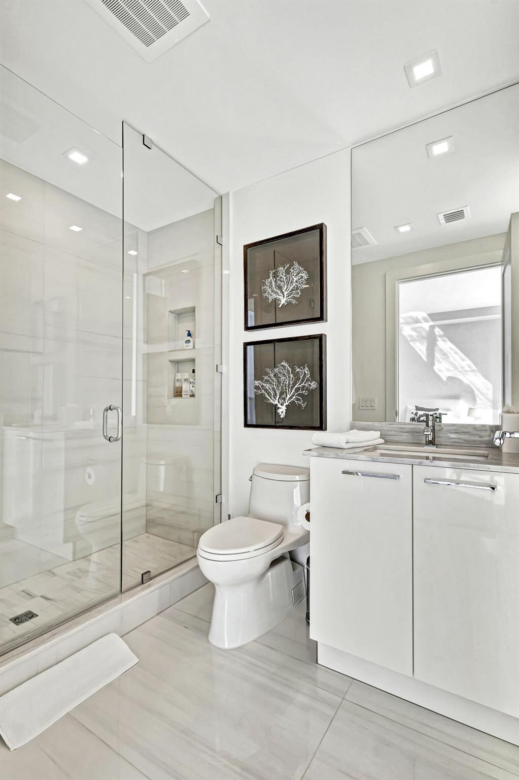 5000 NORTH OCEAN - Residential