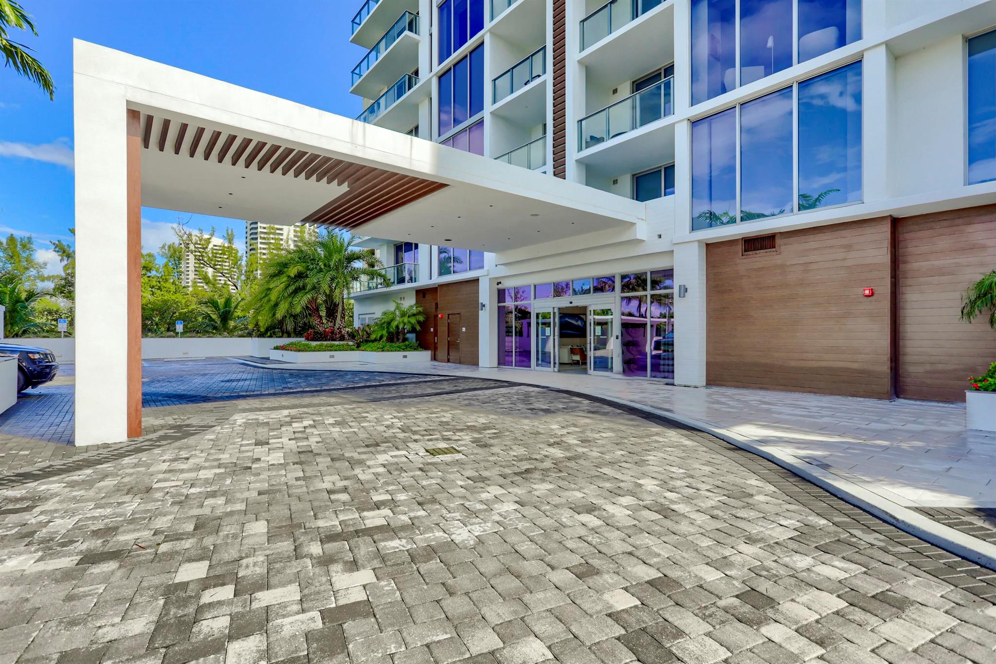 5000 NORTH OCEAN - Residential