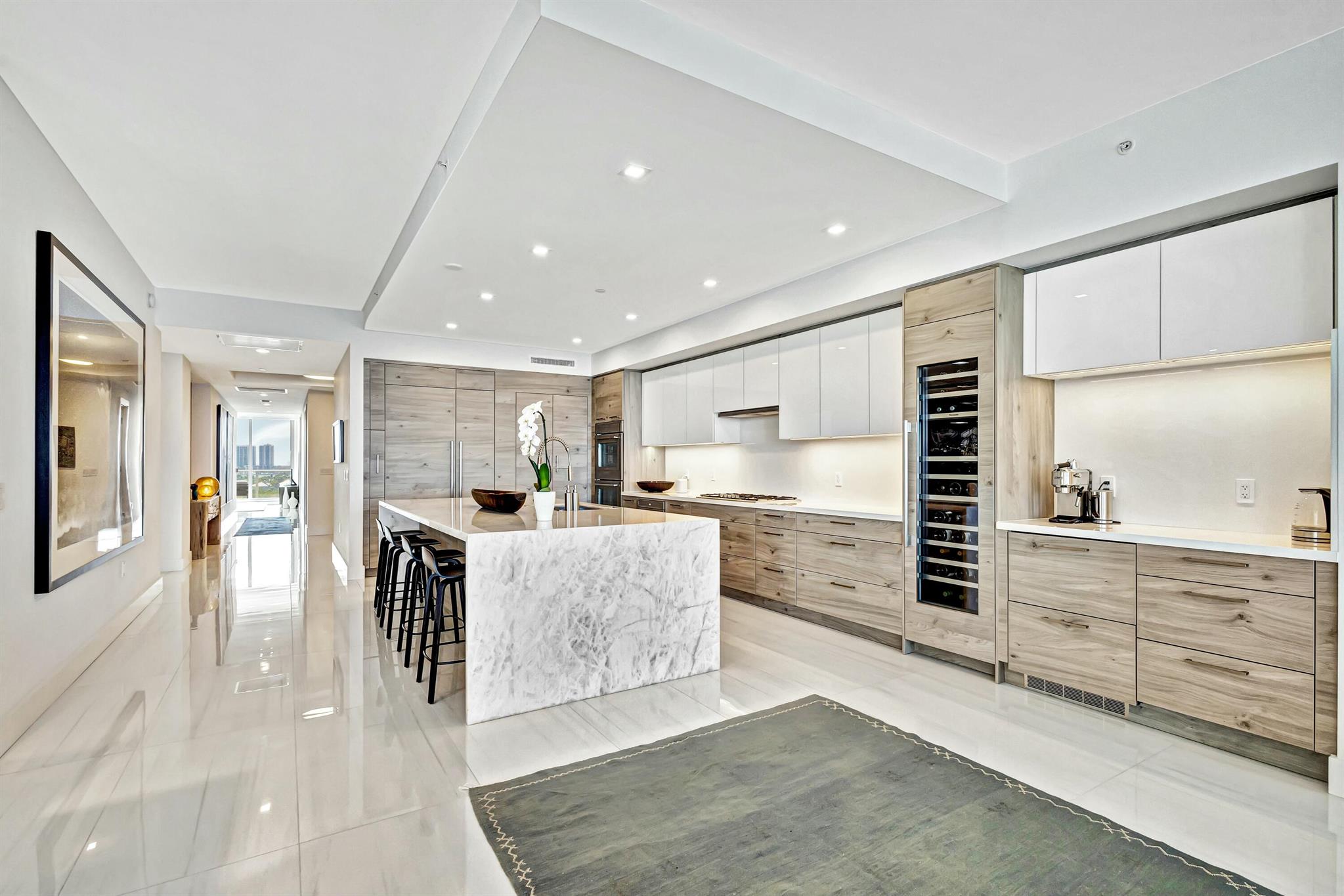 5000 NORTH OCEAN - Residential