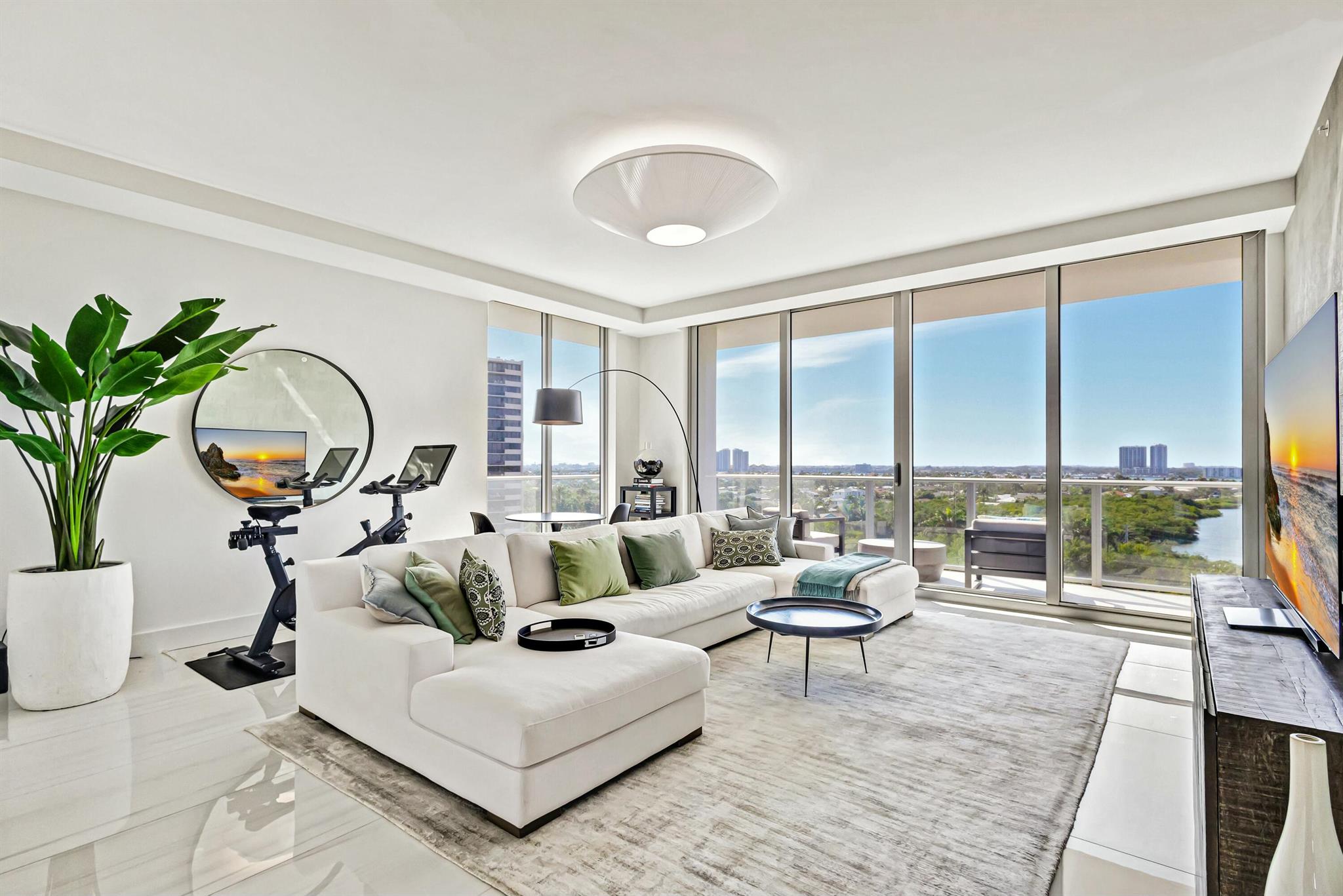 5000 NORTH OCEAN - Residential