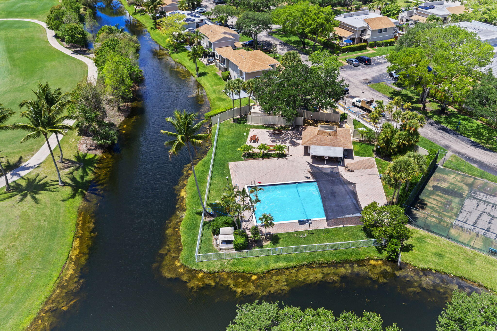 LAGO WEST CLUSTER HOMES PHASE II - Residential