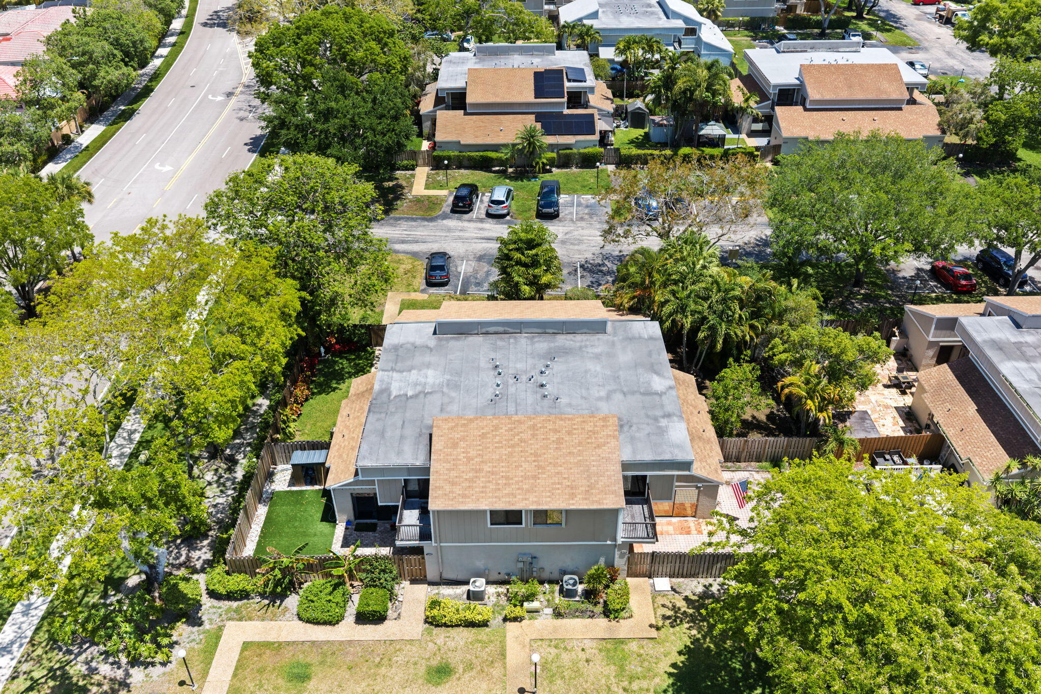LAGO WEST CLUSTER HOMES PHASE II - Residential