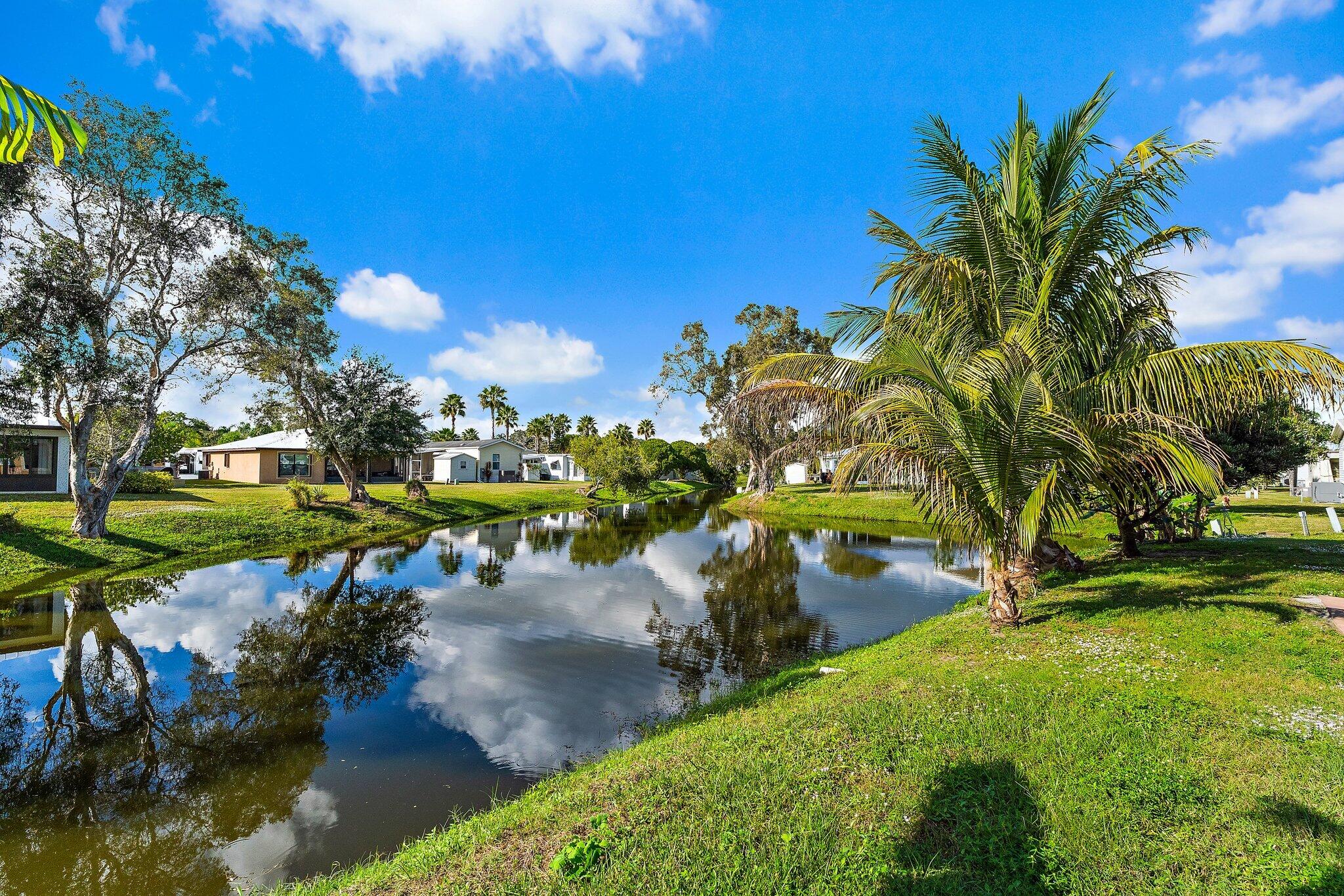SPANISH LAKES ONE LEASEHOLD ESTATES - Residential
