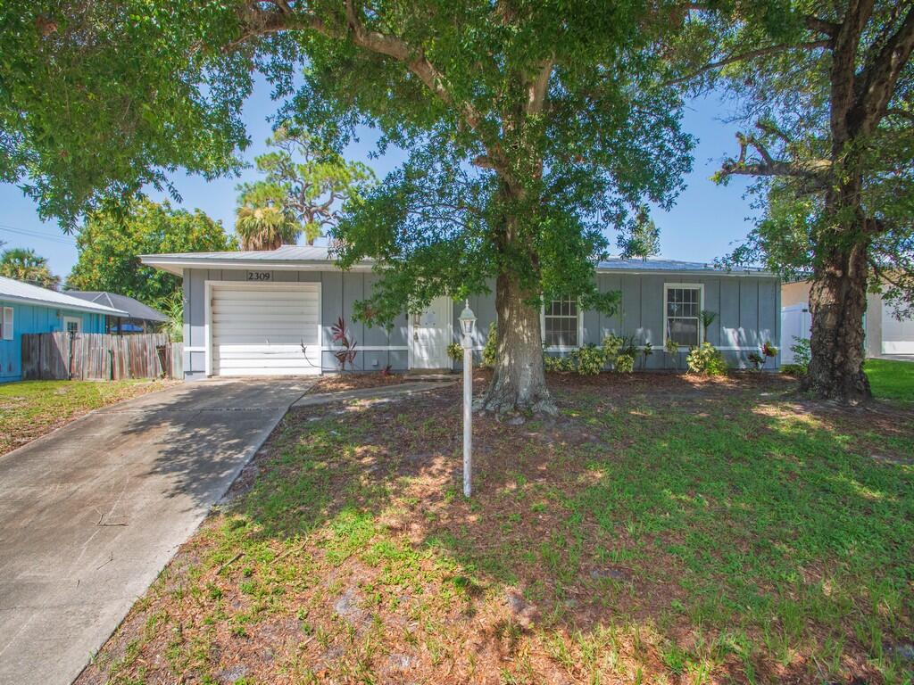 LEILANI HEIGHTS - Residential