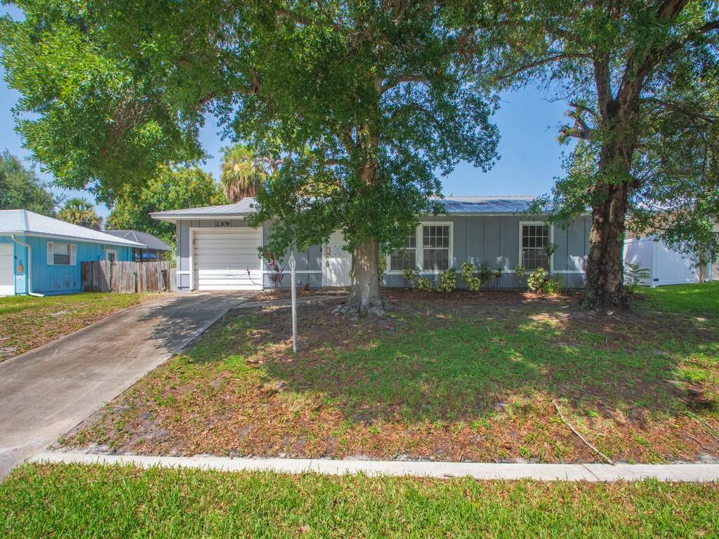 LEILANI HEIGHTS - Residential