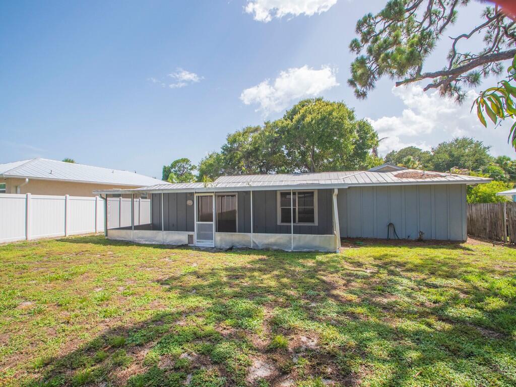 LEILANI HEIGHTS - Residential