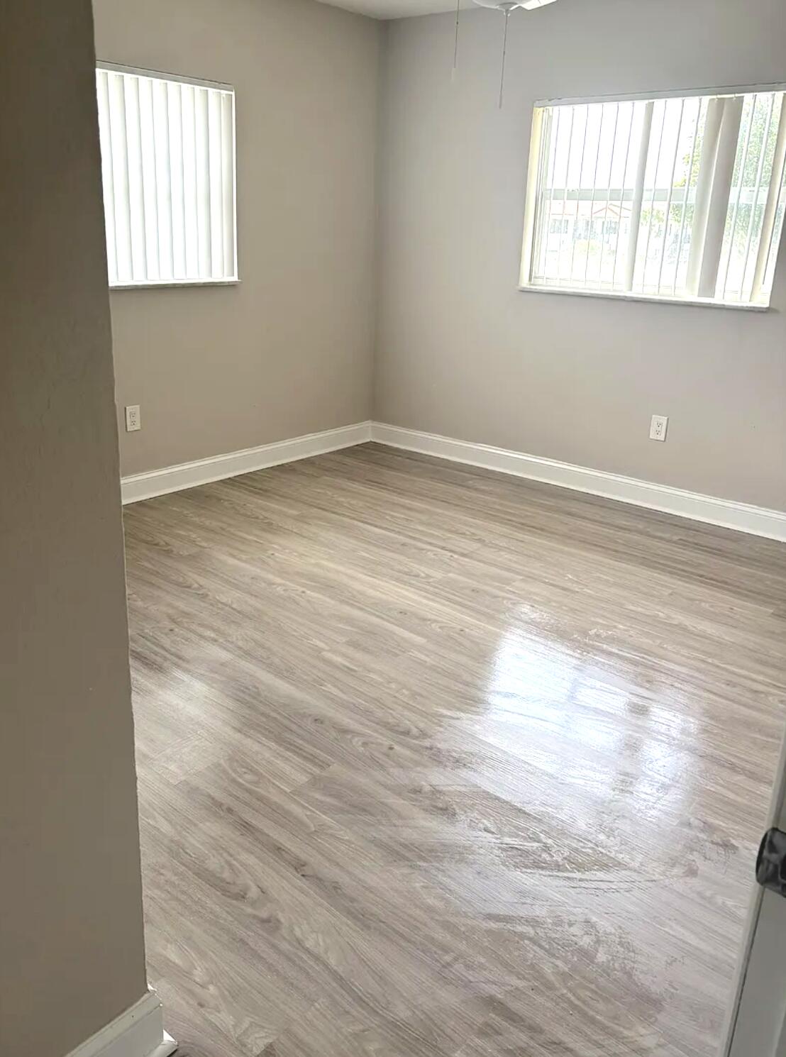 MAYA PALM CONDO APTS - Residential Lease