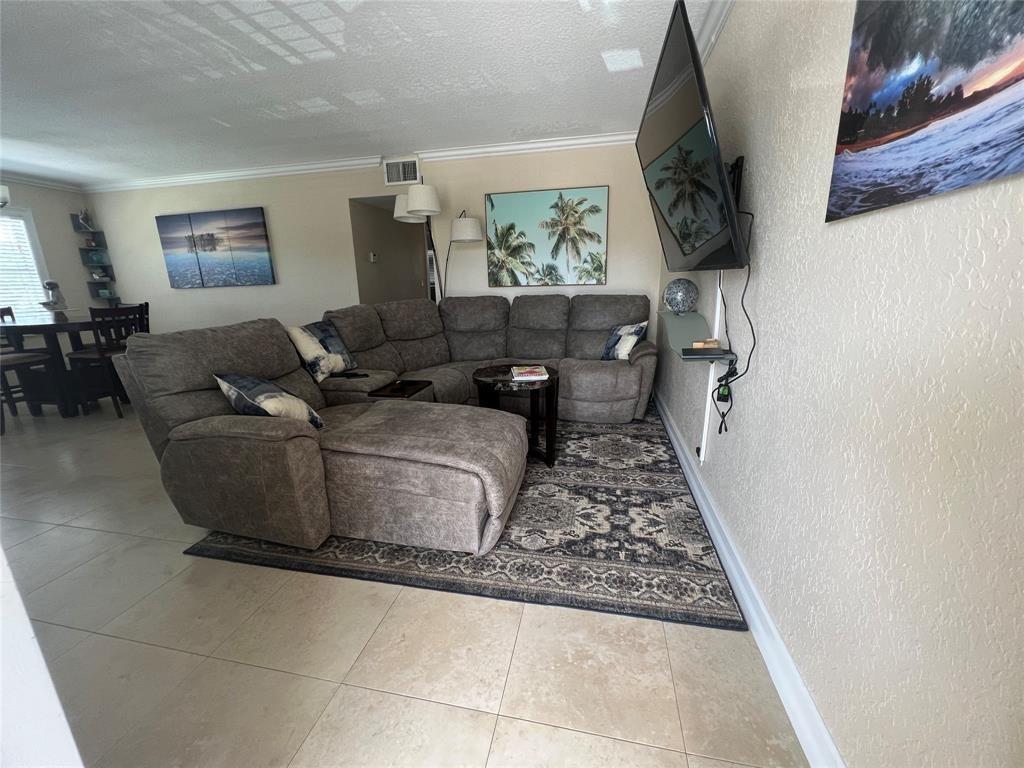 THE COVE - Residential Lease