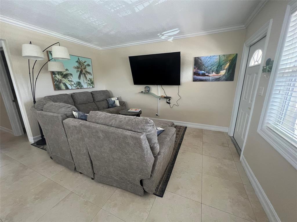 THE COVE - Residential Lease