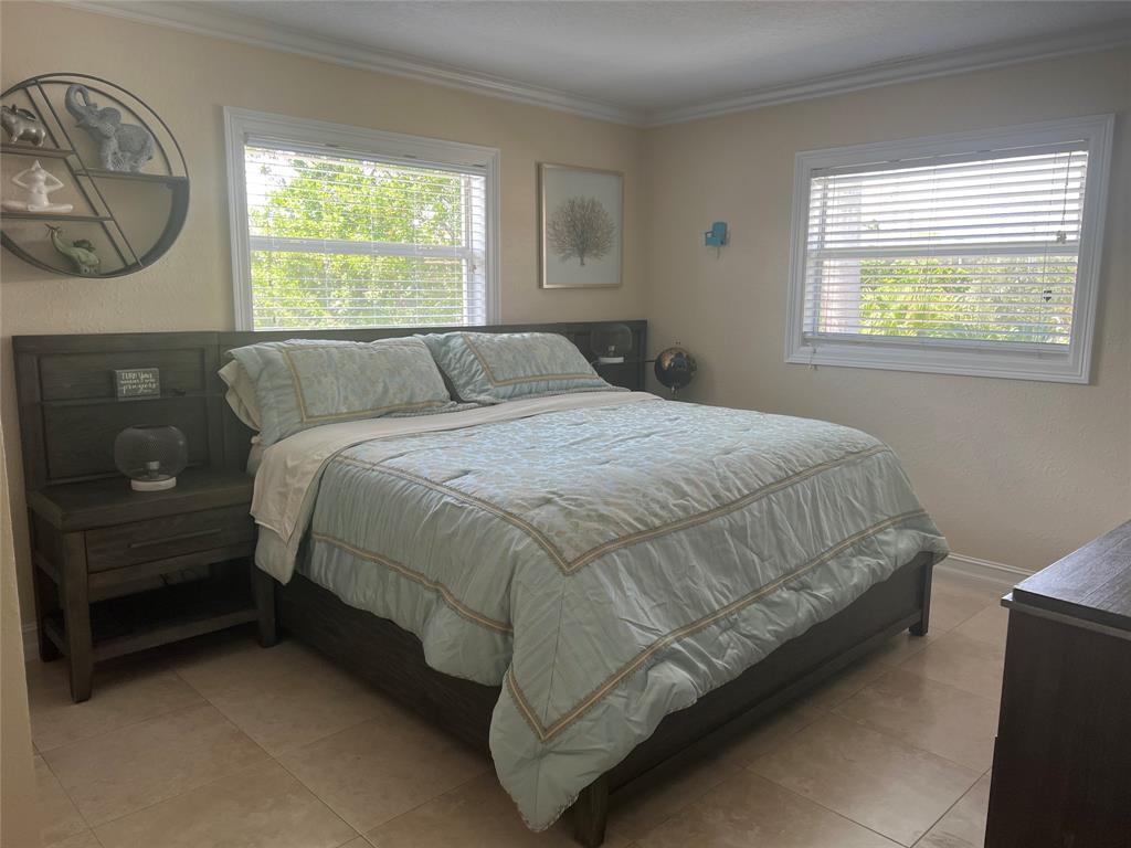 THE COVE - Residential Lease