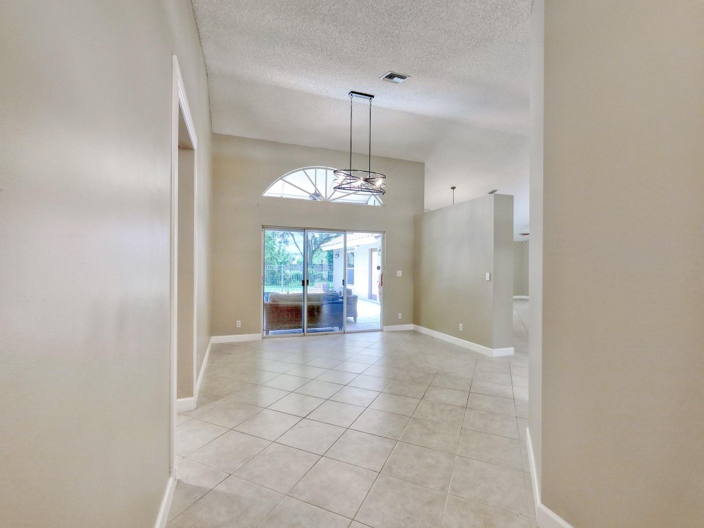 Springs Pointe 139-24 B - Residential
