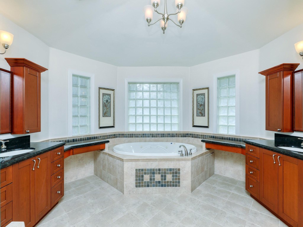 Springs Pointe 139-24 B - Residential