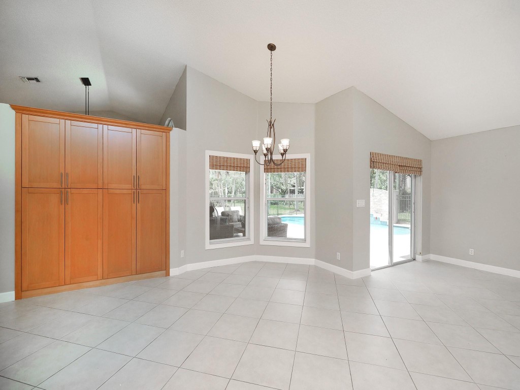 Springs Pointe 139-24 B - Residential
